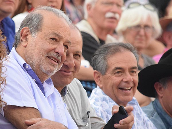 Carlos Slim, aficionado a los toros