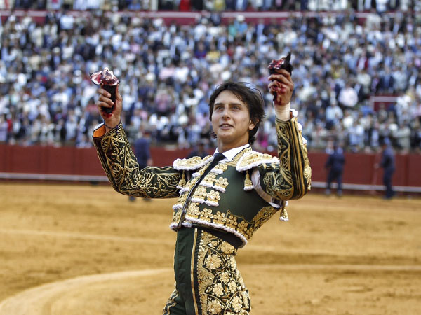 Roca rey: Triunfador en Sevilla