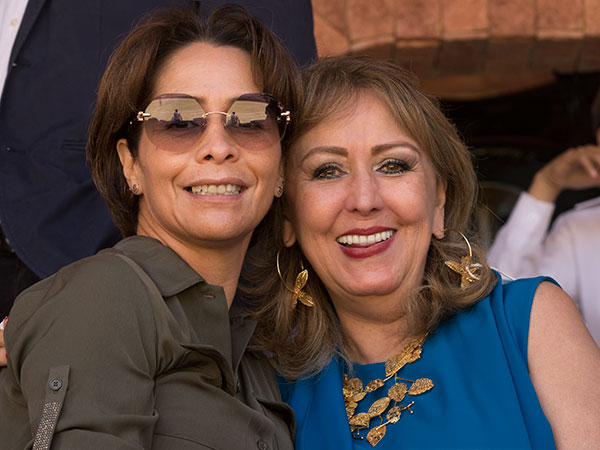 Fabiola y Lucero Domnguez