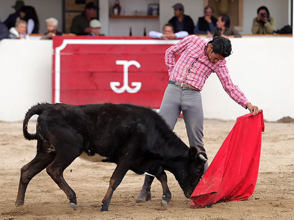 Sergio Flores el primer torero