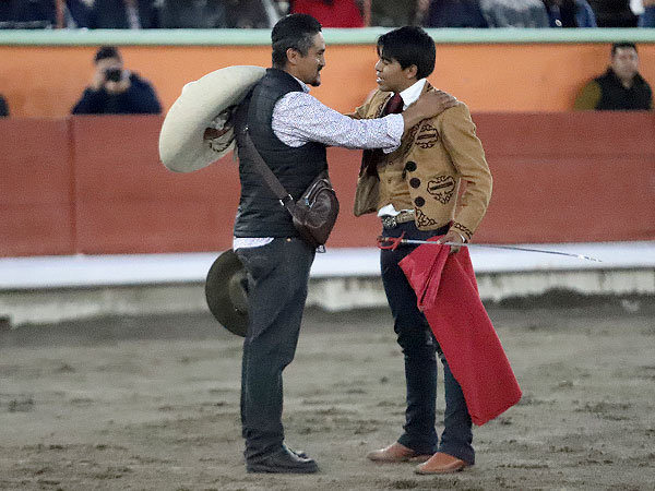 Al matador Guillermo Veloz 