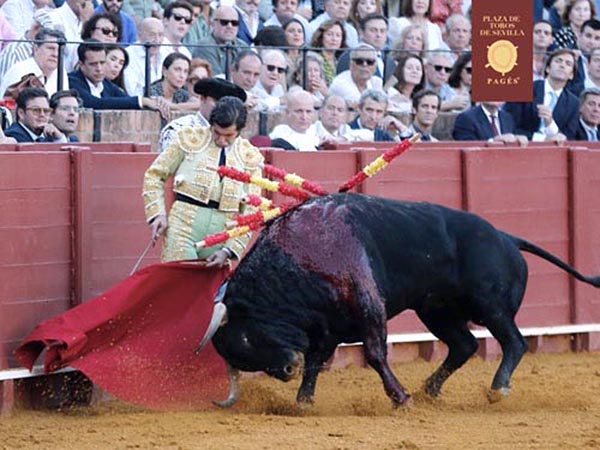 Morante deja huella en Sevilla