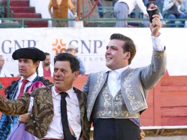 Funtanet y Dinastía cortan oreja en Guadalajara