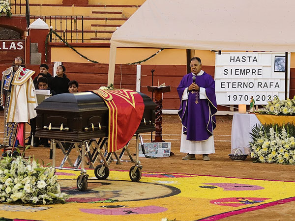 Dan último adiós a Rafael Ortega en Apizaco