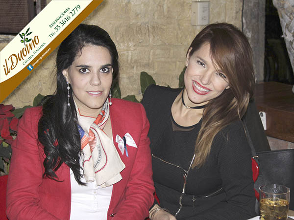 Antonella Carrin y Mariana Ros