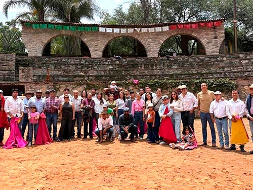 Promueven nueva generaci&oacute;n de toreros