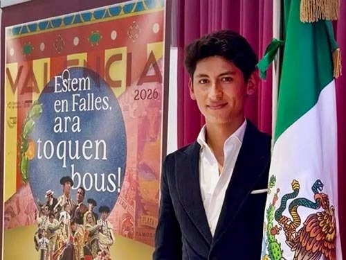 Osornio convive con afici&oacute;n de Valencia