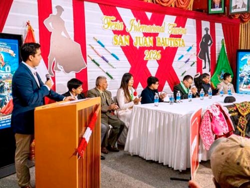 Cutervo arma una feria a la espa&ntilde;ola