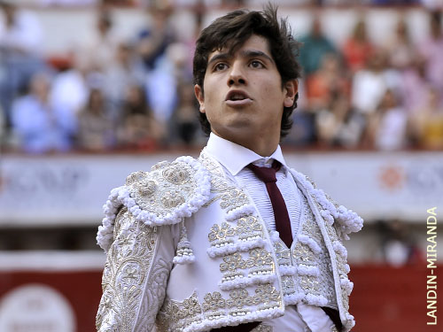 Luis David y Caparr&oacute;s finalizan su v&iacute;nculo