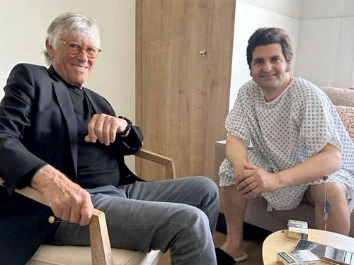 Sim&oacute;n Casas visita a Morante en el hospital