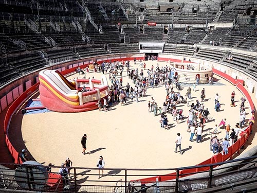 Generan nuevos aficionados en Nimes