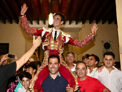 Samuel Naval&oacute;n sorprende en Alicante