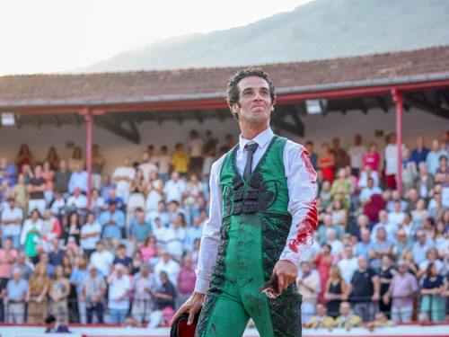 Premio a la entrega de Morenito de Aranda