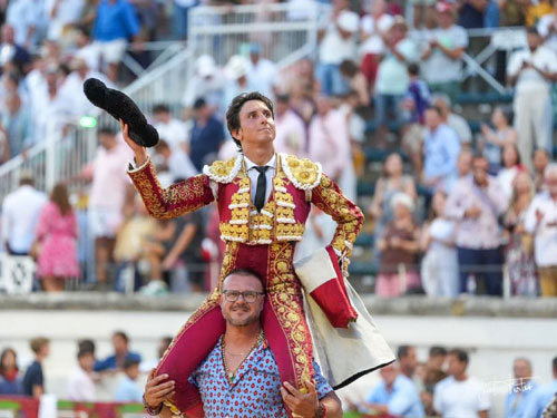Roca Rey la borda en Beziers