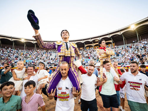 Triunfan y emocionan en Palencia