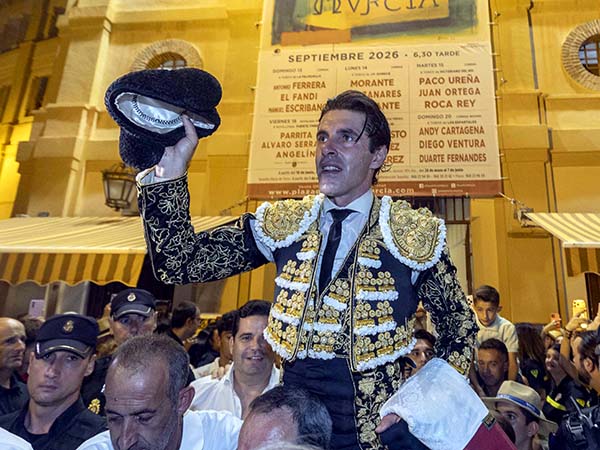 Talavante corta tres orejas en Murcia