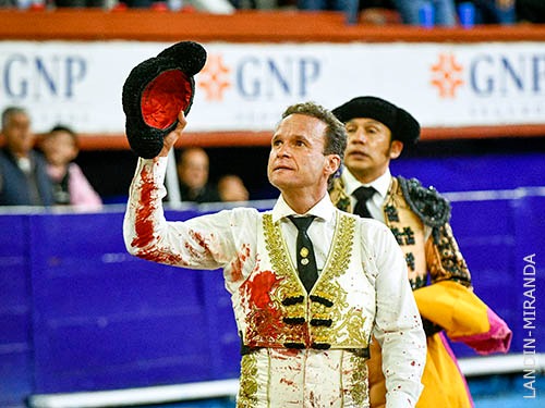 Ferrera se expresa en Aguascalientes
