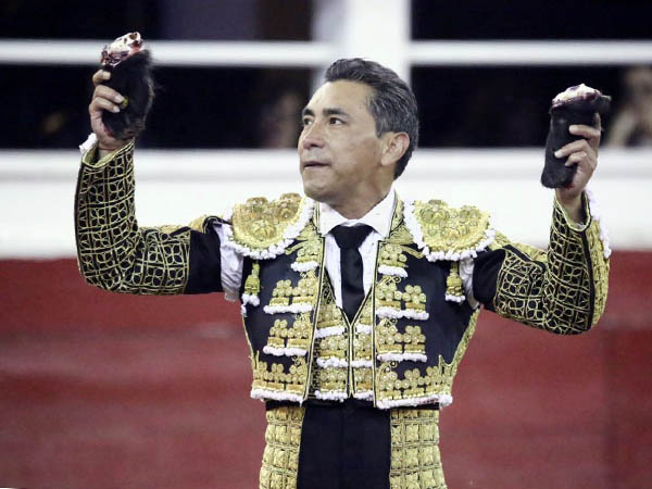 Dos orejas, colof�n de la historia