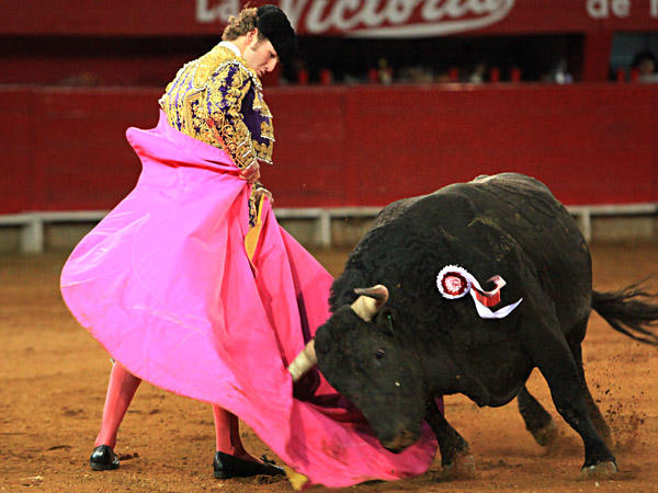 El Payo, con su primero