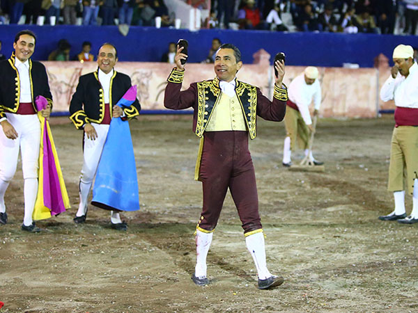 Paseando los trofeos