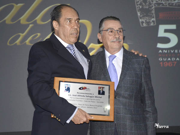 Alfredo Sahag�n y Rodolfo