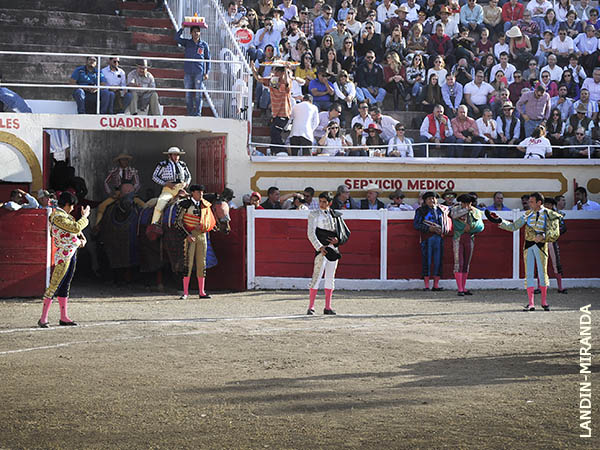 Tercia de feria en Encarnaci�n