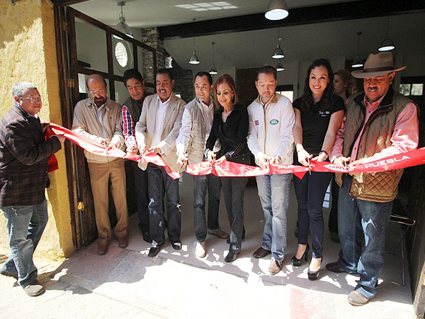 La familia Huerta inaugur� tambi�n