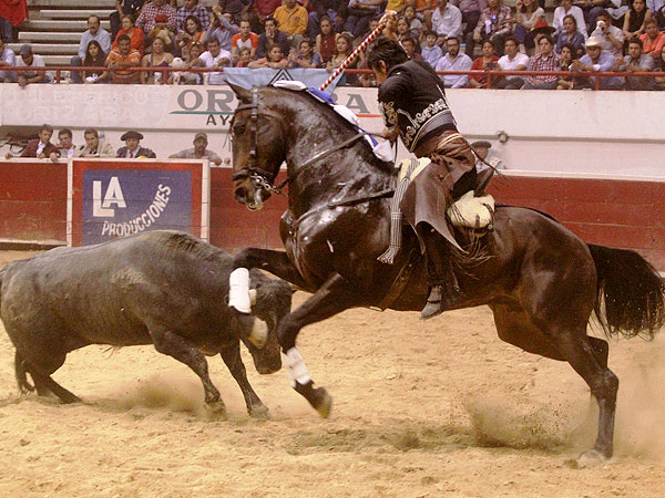 Pimentel con el cierraplaza