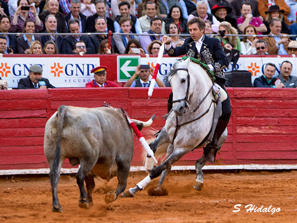 Pablo Hermoso, fall� con el acero