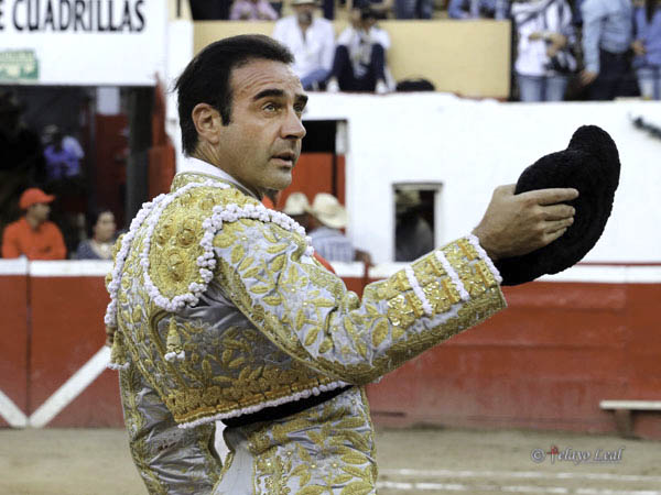 Recogiendo la ovaci�n