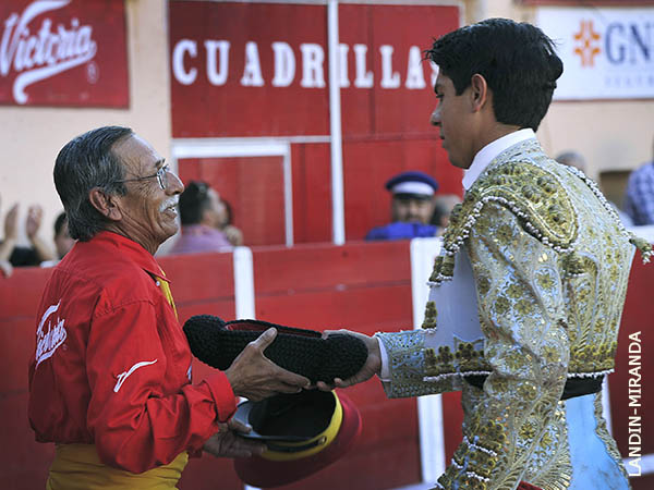 Brindis de p�same a In�s 