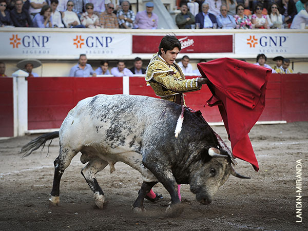 R�brica de acucioso temple