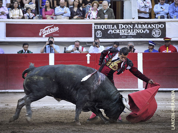 Al natural con mucha suavidad