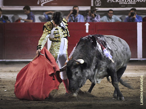 Tore� con much�simo entusiasmo