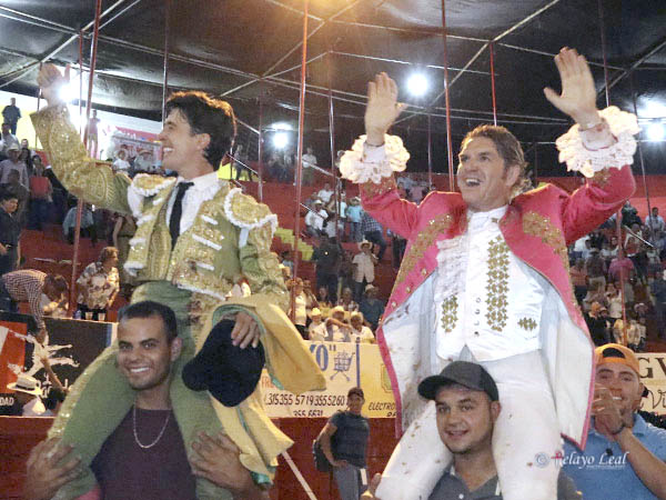 Tarde triunfal en Cihuatl�n