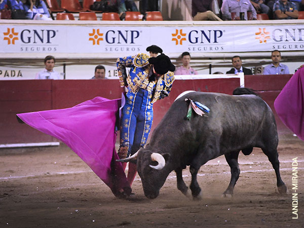 No quiso pasar inadvertido