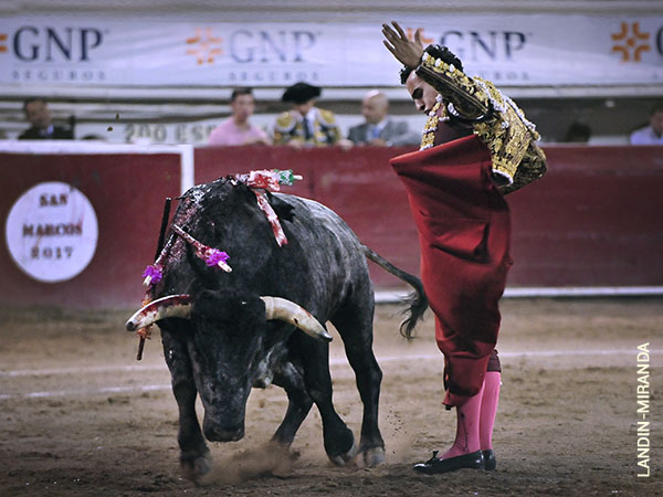 Mostr� buen oficio