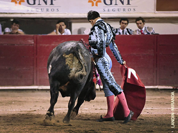 Esos derechazos relajado