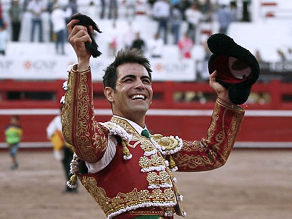 Festej� 12 a�os con triunfo