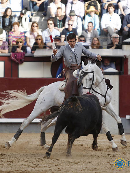 Valientes y espectaculares