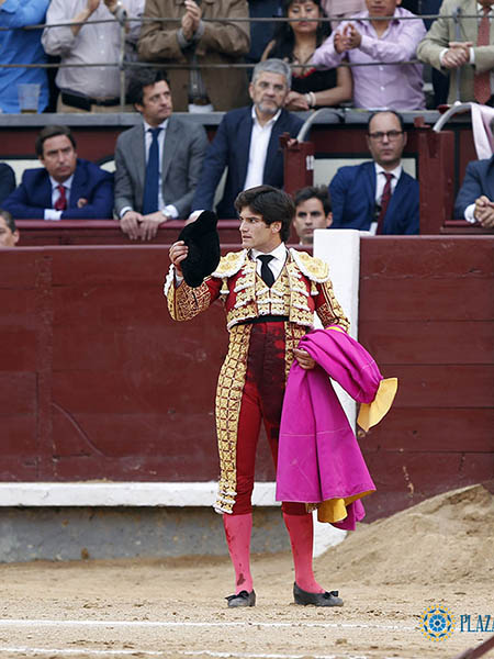 Recogiendo la ovaci�n