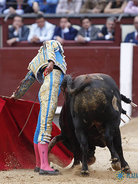 Por el pit�n izquierdo