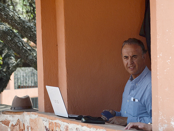 Juan Pedro, sin perder detalle