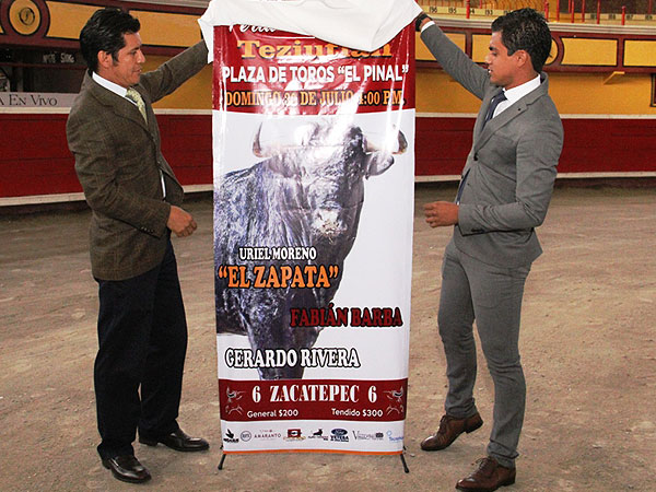 Los toreros develaron los carteles