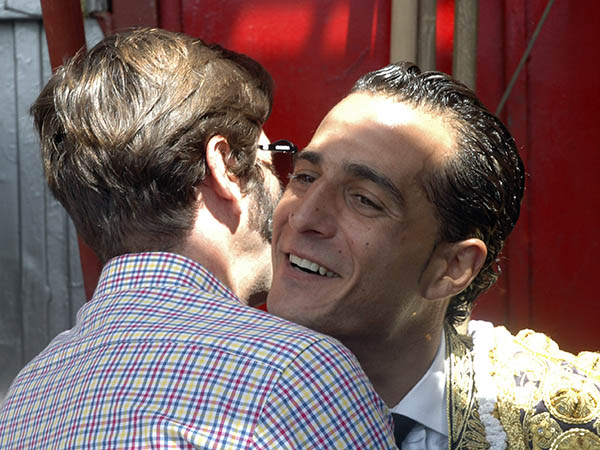 Padilla dese�ndole suerte