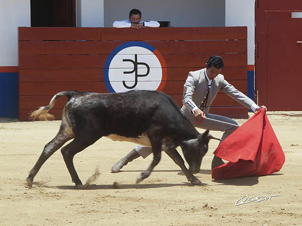 Estir�ndose en los doblones