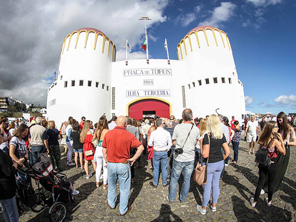 Tarde de toros en las Azores