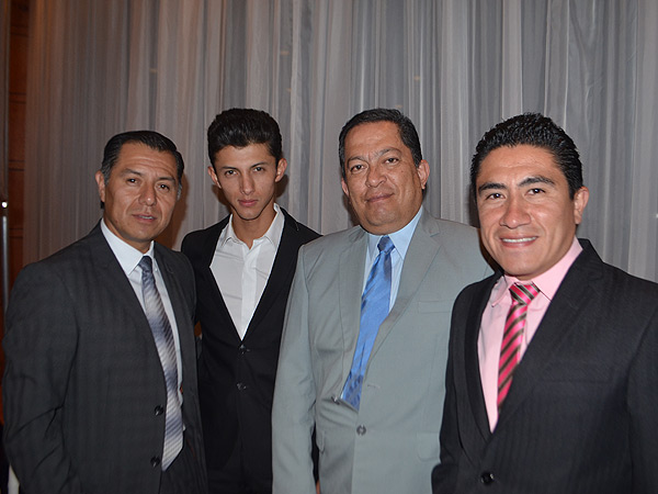 Toreros de plata y bronce