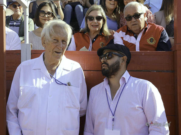 Girald�s, en el callej�n