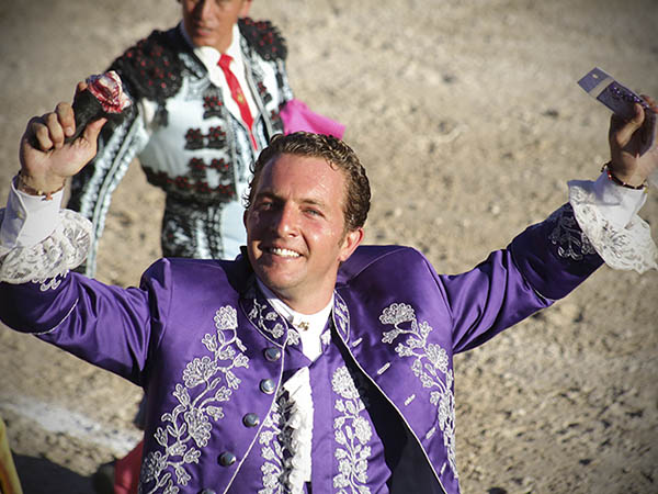 Una oreja para Jorge